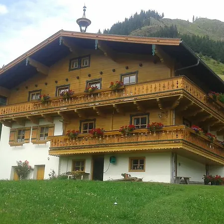 Biobergbauernhof Brandenau * Taxenbach