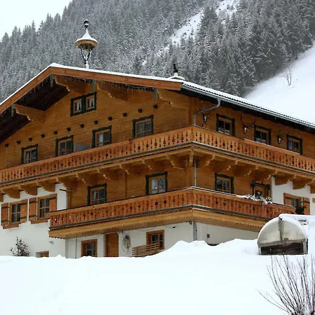 Biobergbauernhof Brandenau * Taxenbach